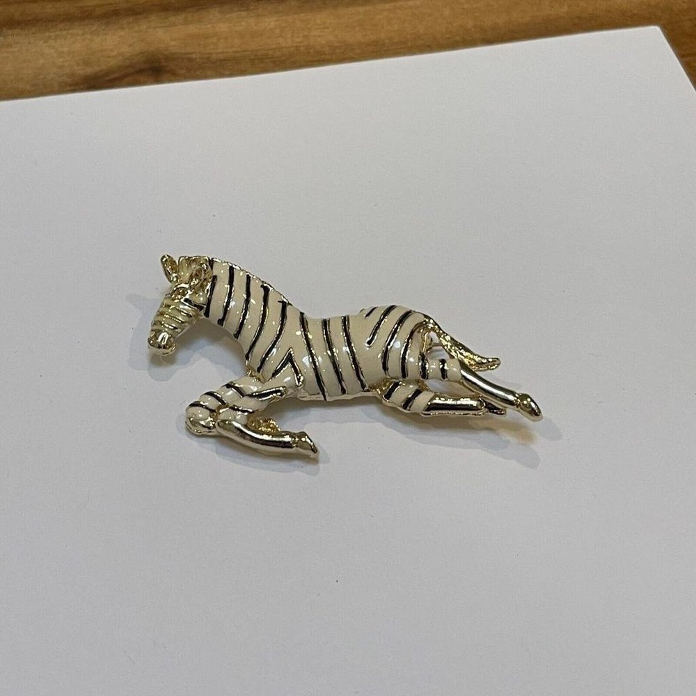 Zebra Brooch Pin Gold Tone With Cream Enamel